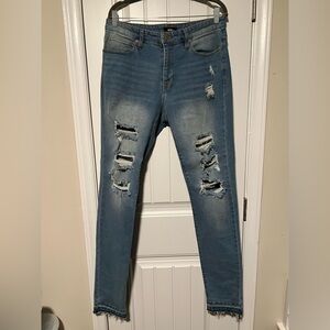 NWOT! Fashion Nova Distressed Blue Jeans